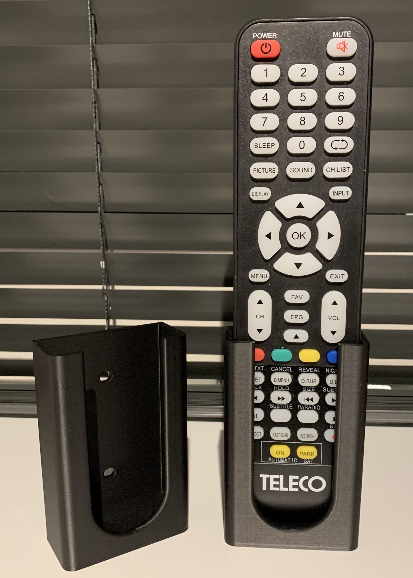 Teleco Fernbedienung Halterung für Wohnwagen und Wohnmobil